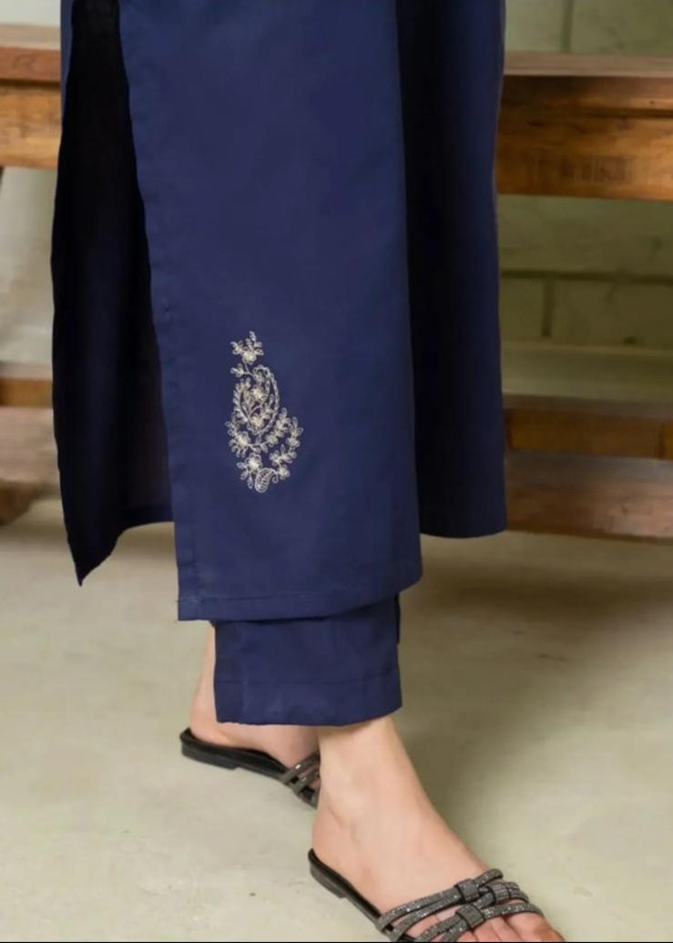 Royal Duck Embroidered - Image 4