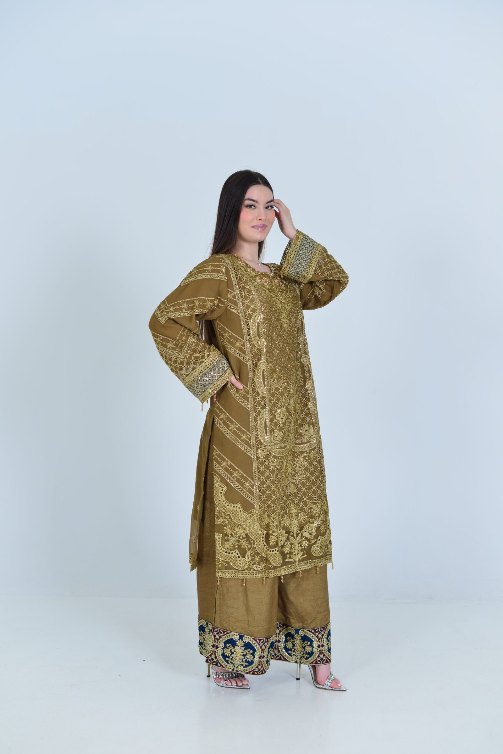 Golden Empress - Image 7